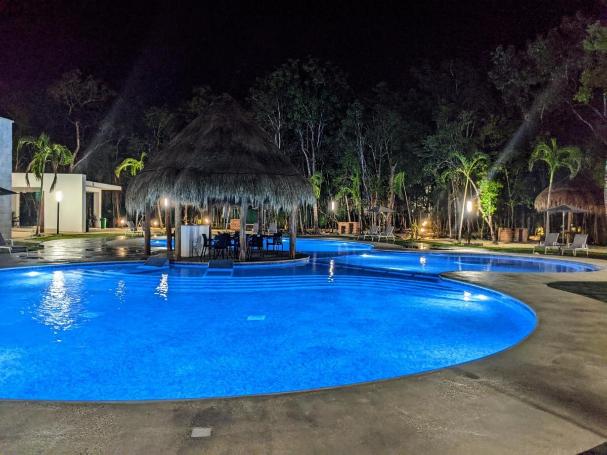 2-Bedroom Condo By The Jungle W/ Swimming Pool Puerto Morelos Extérieur photo