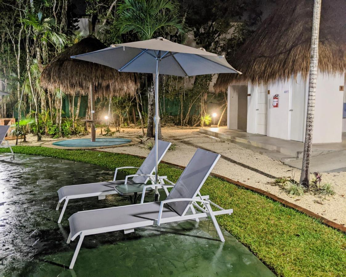 2-Bedroom Condo By The Jungle W/ Swimming Pool Puerto Morelos Extérieur photo